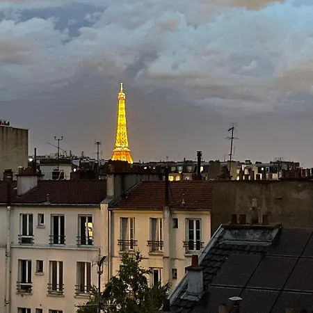 Quiet And Elegant With Eiffel Tower View Appartement Paris