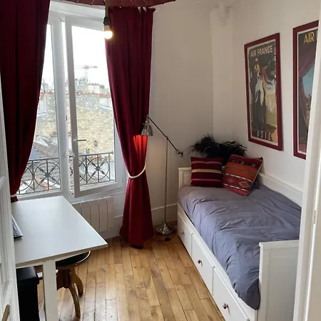 Quiet And Elegant With Eiffel Tower View *