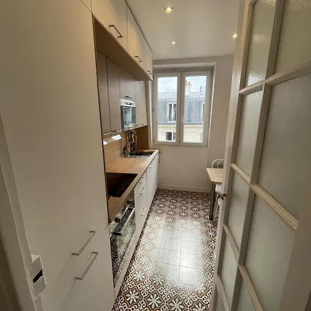 Appartement Quiet And Elegant With Eiffel Tower View Paris